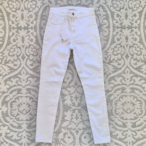 NWT Joe’s Jeans White Skinny Ankle Jeans - Size 24